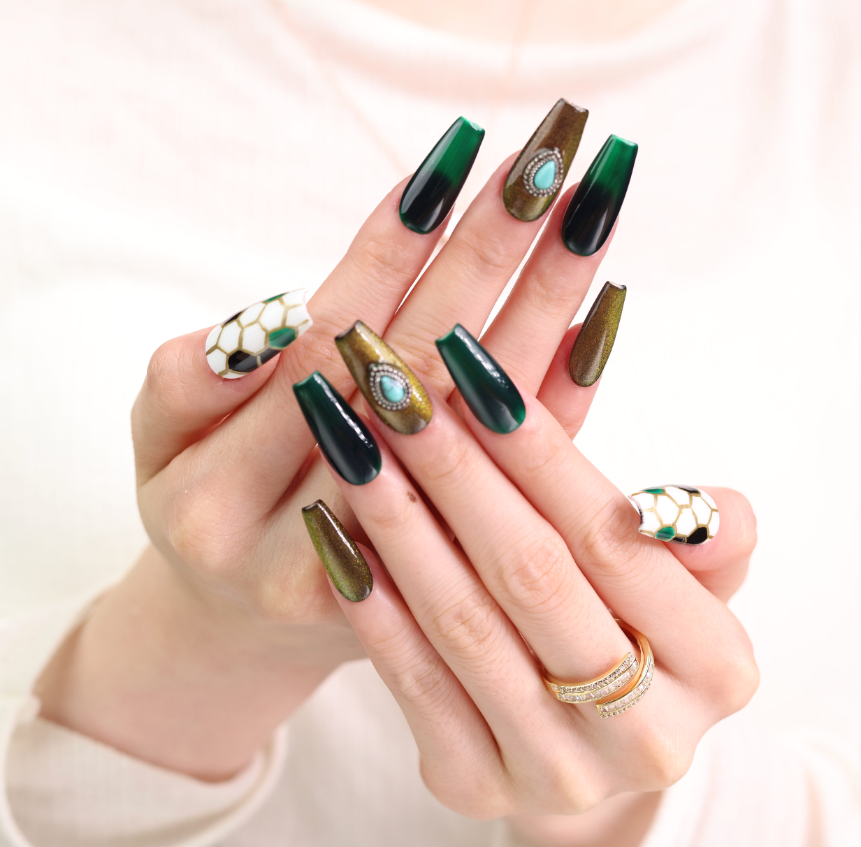 Charmystere Official Opulent golden olive snake eyes design Handmade Press-On Nails Gift Set with Nail Beauty Tools Bag