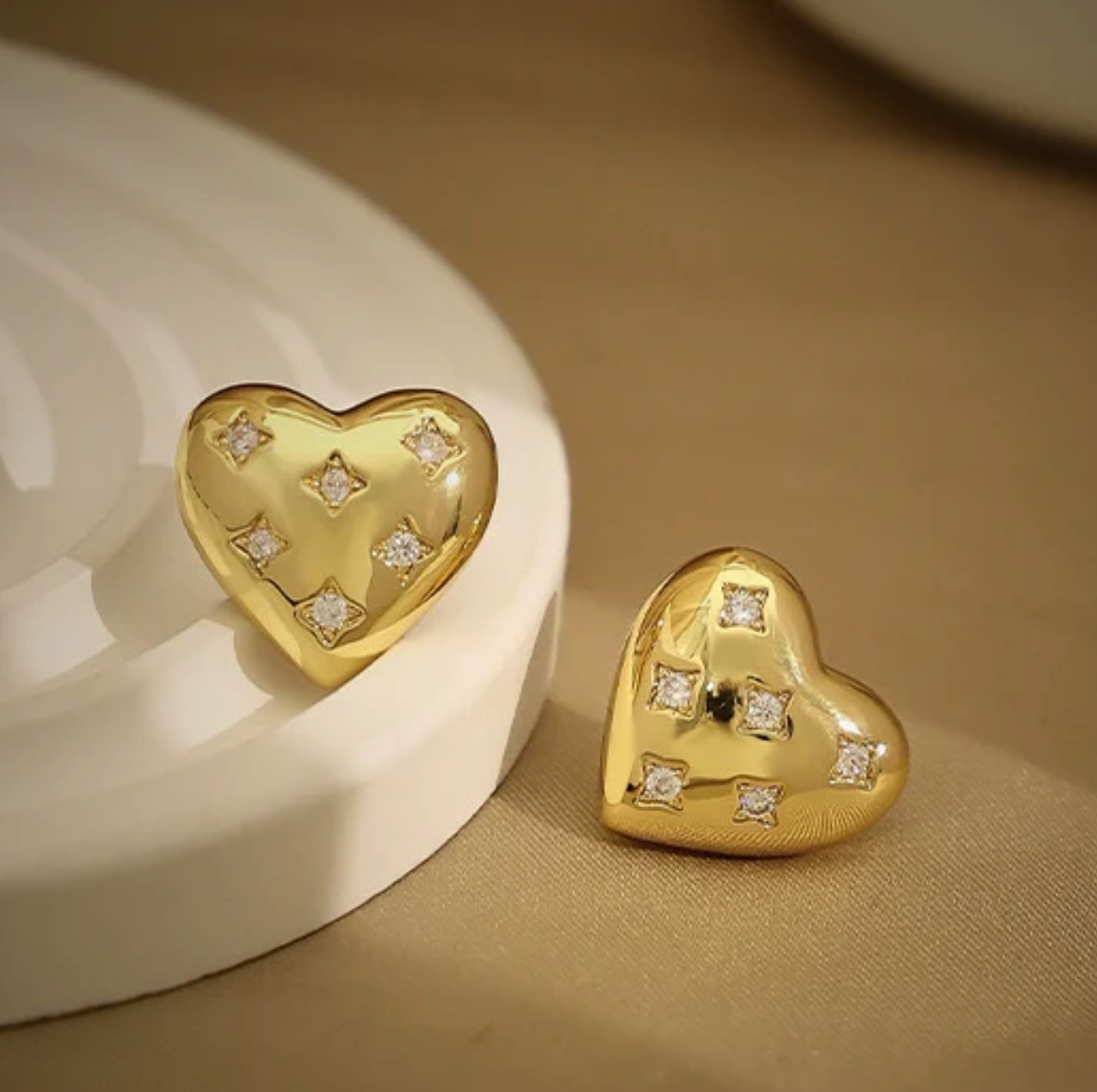 Zircon Heart Earrings