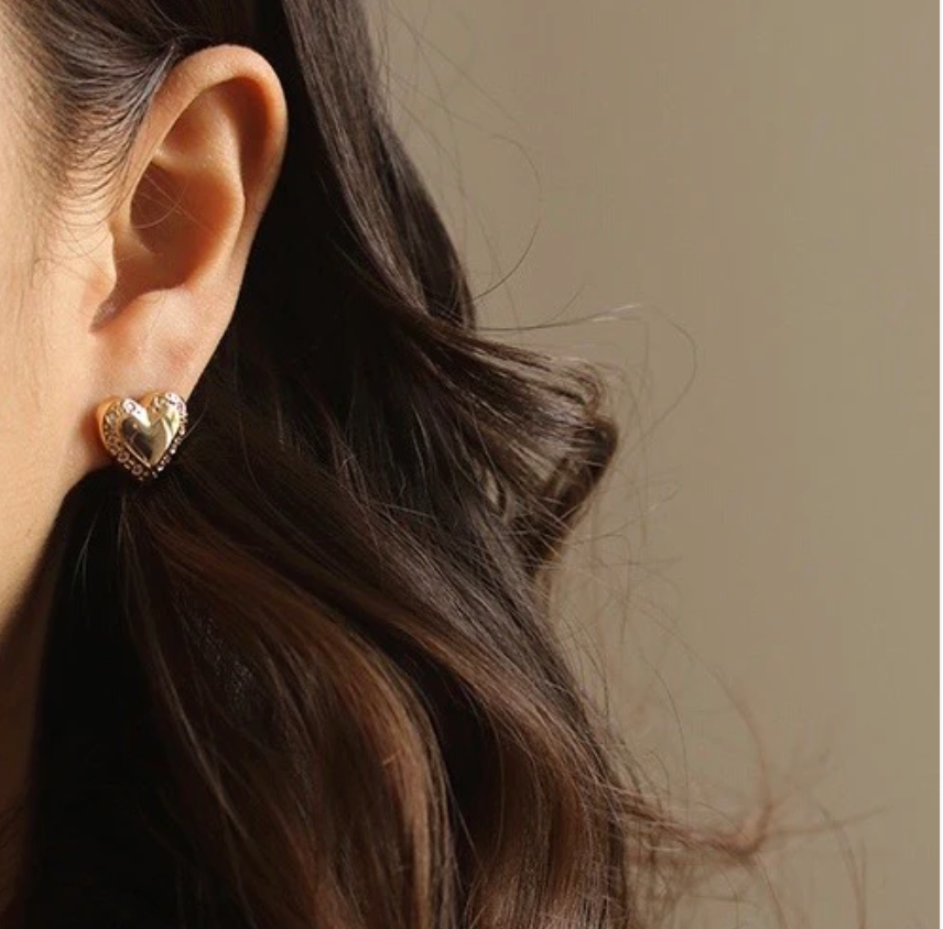 Heart Zircon Stud Earring