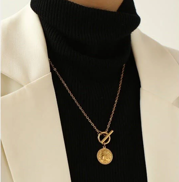 Art Portrait Toggle Necklace