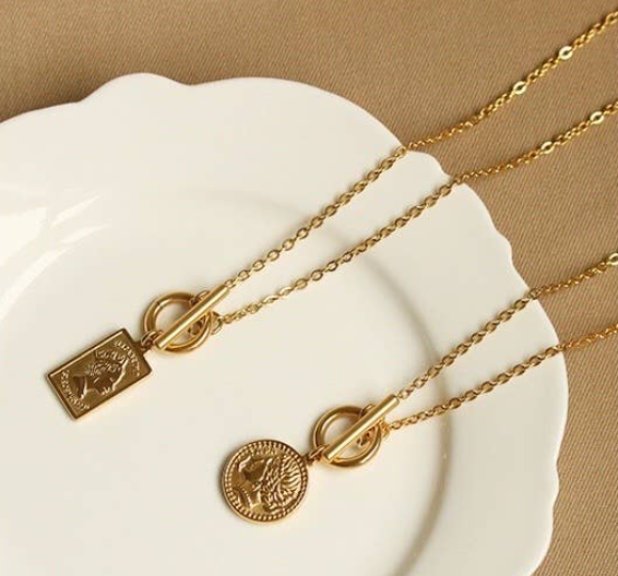 Art Portrait Toggle Necklace