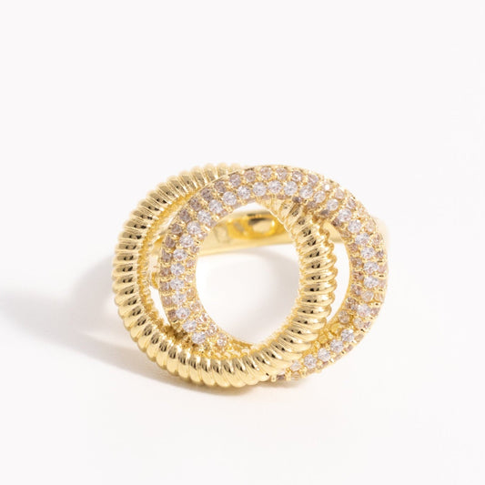 Charmystere Gold Double Circle Ring – Interlocking Circle Ring