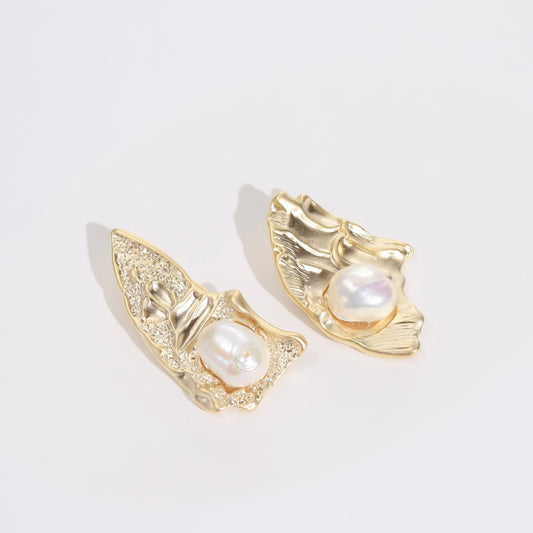 Charmystere Golden Shell Baroque Pearl Earrings